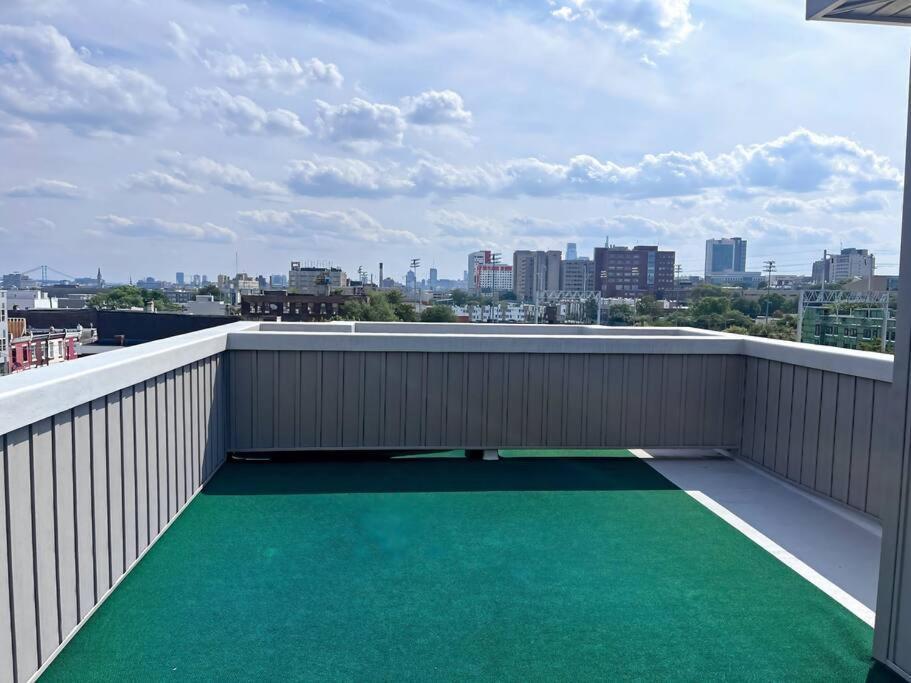 Yanne's Place - Philabundance Views Apartment